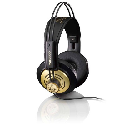 Фото AKG K121 Studio полуоткрытые студийные наушники, 55 Oм, 18-22500 Гц