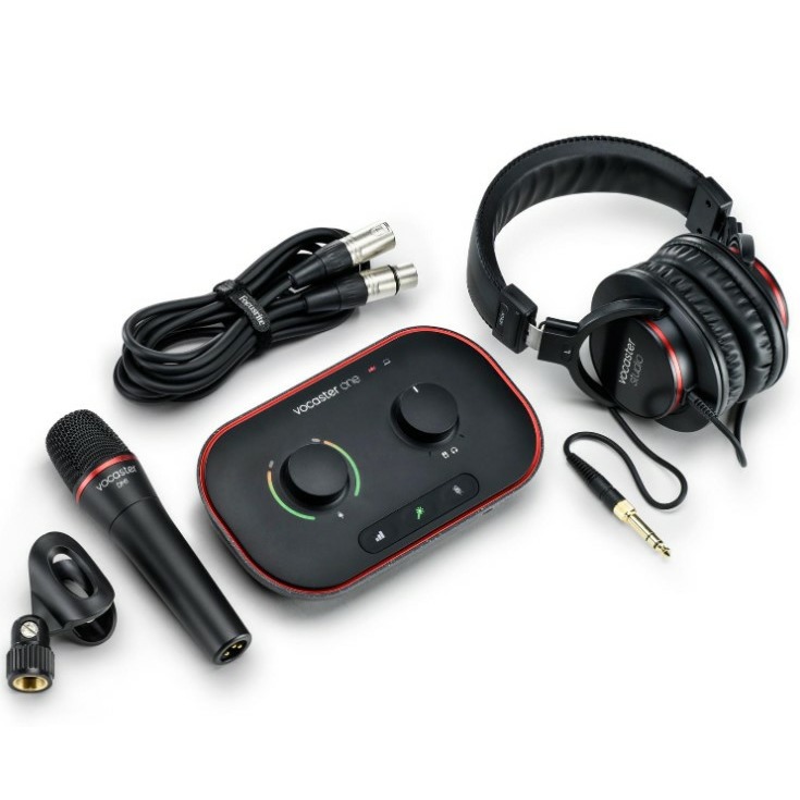 Фото Комплект оборудования для звукозаписи FOCUSRITE Vocaster One Studio Podcast Set