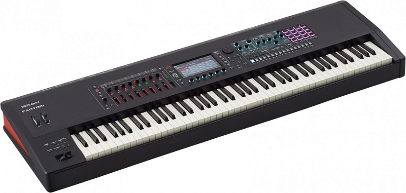Фото Roland FANTOM-8